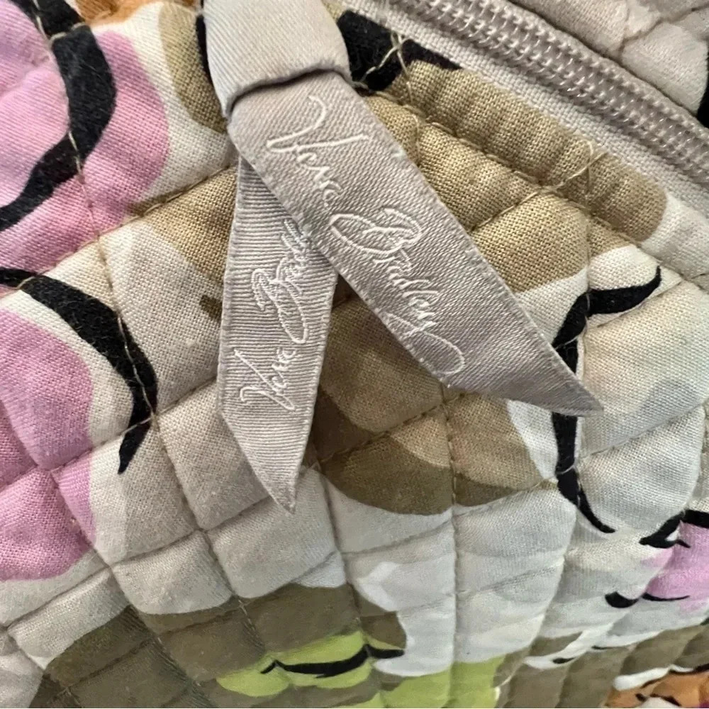 Vera Bradley Messenger Diaper Bag Baby Portobello Road Retired Pattern Floral - Picture 6 of 9
